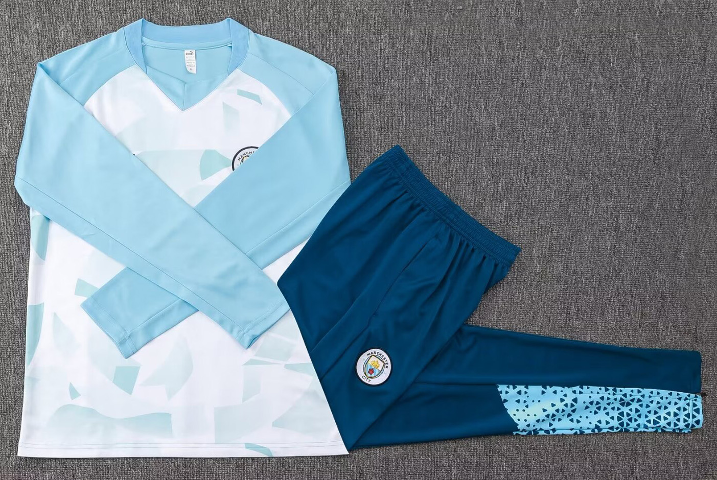 2024-25 CT training suit